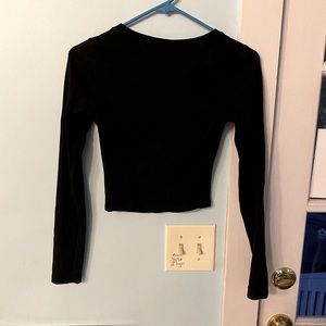 Long sleeve crop top